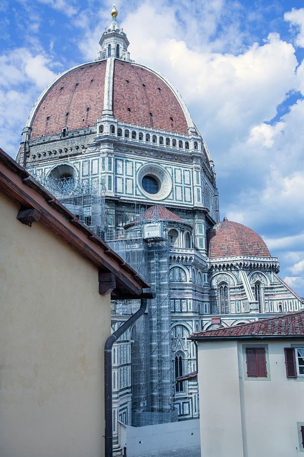 Artist Photograph - Piazzo Duomo by Iris Richardson