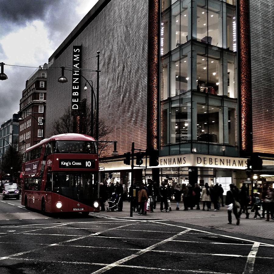 London Photograph - Piccadilly Circus by Joshua Miranda