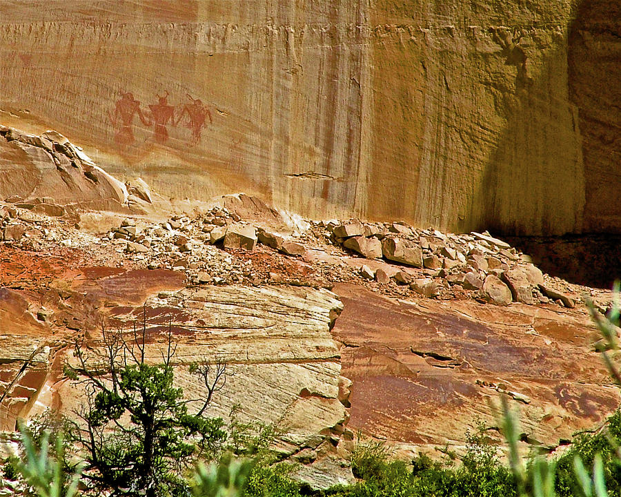 Pictograph in Calf Creek Lower Falls Trail, Grand Staircase-Escalante National Monument, Utah Photograph by Ruth Hager