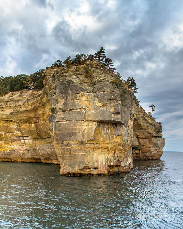 Pictured Rocks Indian Head -5691 Photograph by Norris Seward