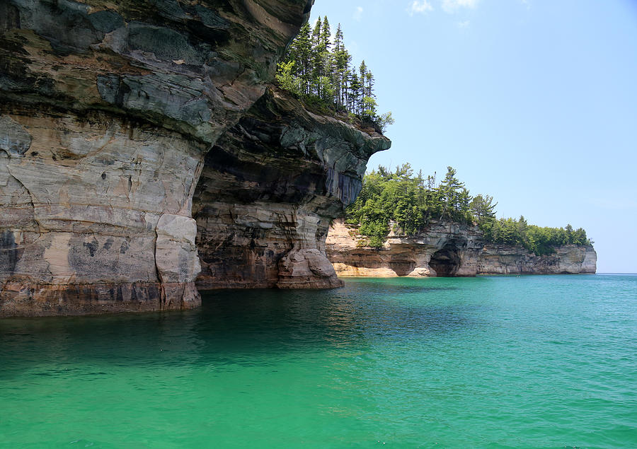 Pictured Rocks National Lakeshore 25 Photograph by Mary Bedy