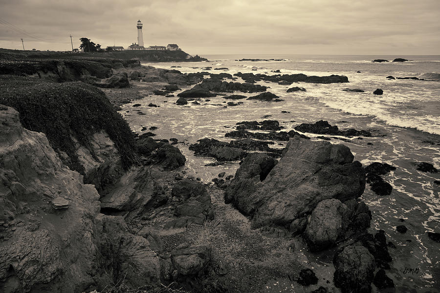 Pigeon Point Lighthouse Toned Photograph by David Gordon