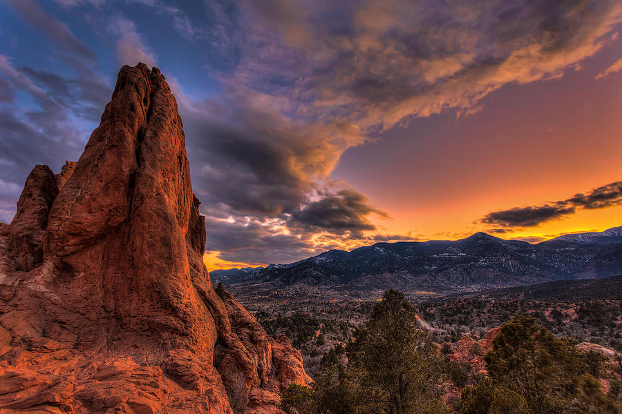 Pike's Peak sunset Photograph by Joel Jones