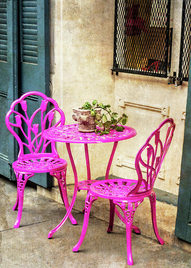 Pink Bistro Photograph by Patti Deters
