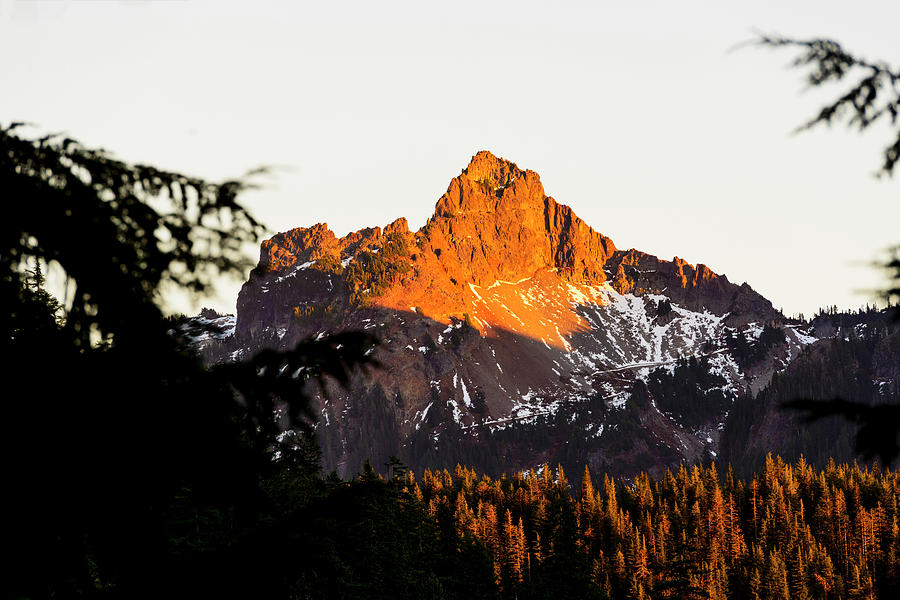 Pinnacle Peak, Mt Rainier Digital Art by Michael Lee