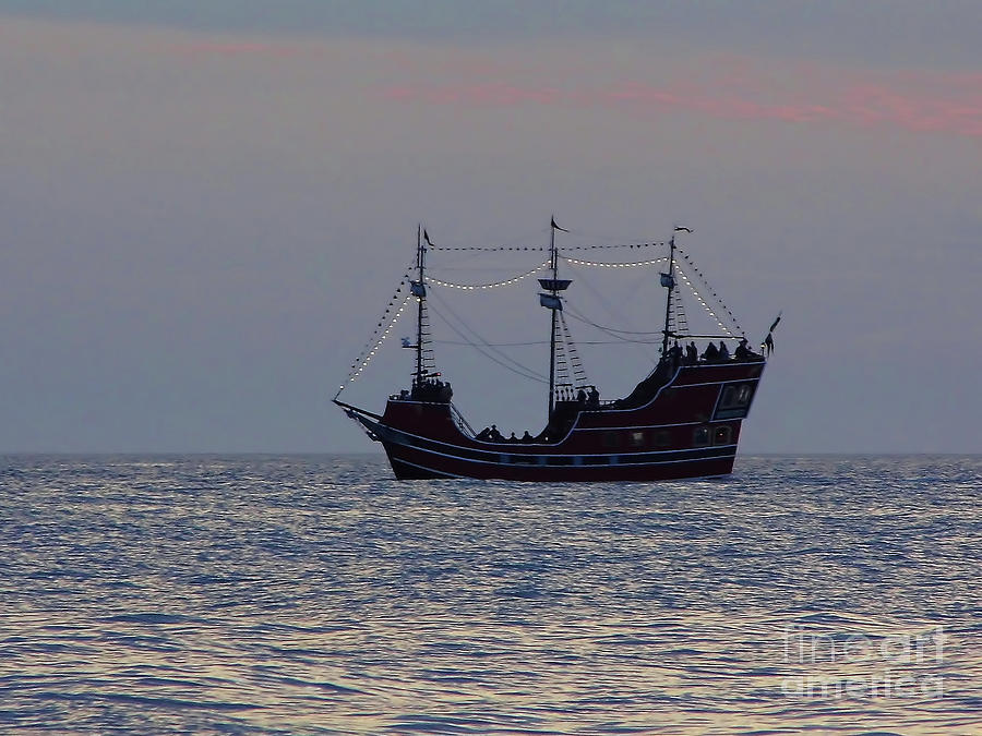 Pirate Ship At Clearwater Photograph by D Hackett