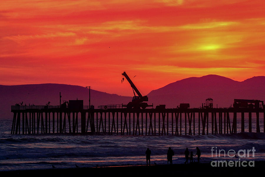 Pismo Pier At Sunset 9081 Photograph by Craig Corwin