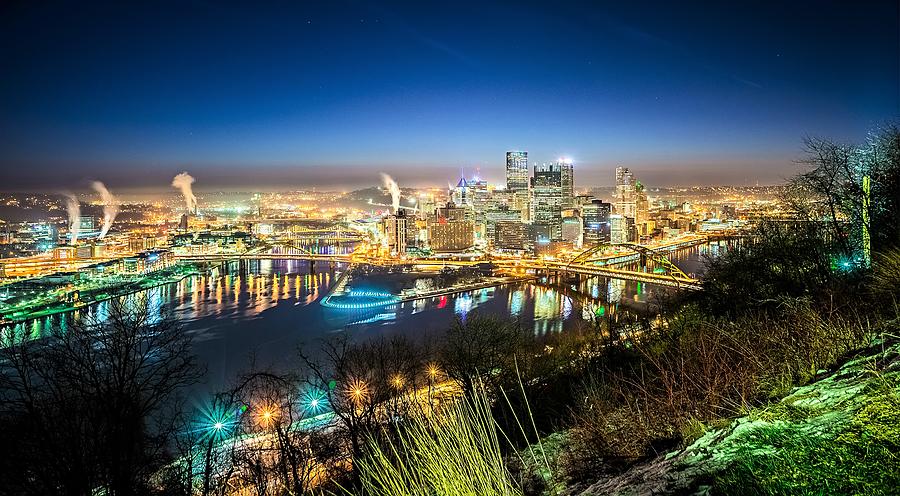 Pittsburgh Pennsylvanie City Skyline Early Morning Photograph by Alex Grichenko