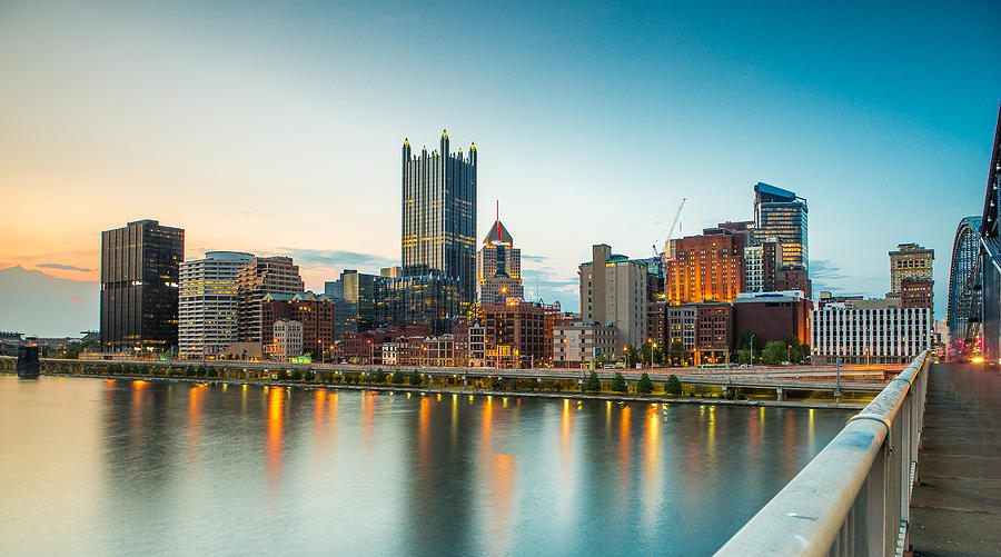 Pittsburgh Photograph - Pittsburgh Skyline 1 by David Jugan