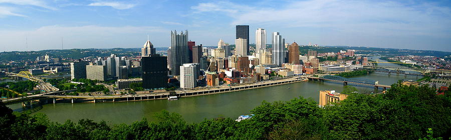 Pittsburgh Skyline Photograph by Denise Mazzocco