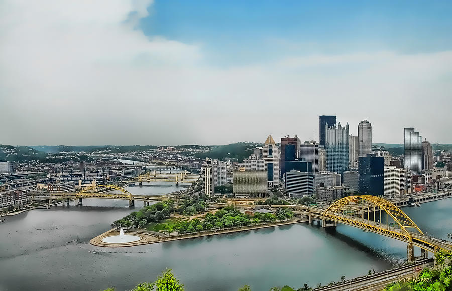 Pittsburgh Skyline Photograph by Dyle   Warren
