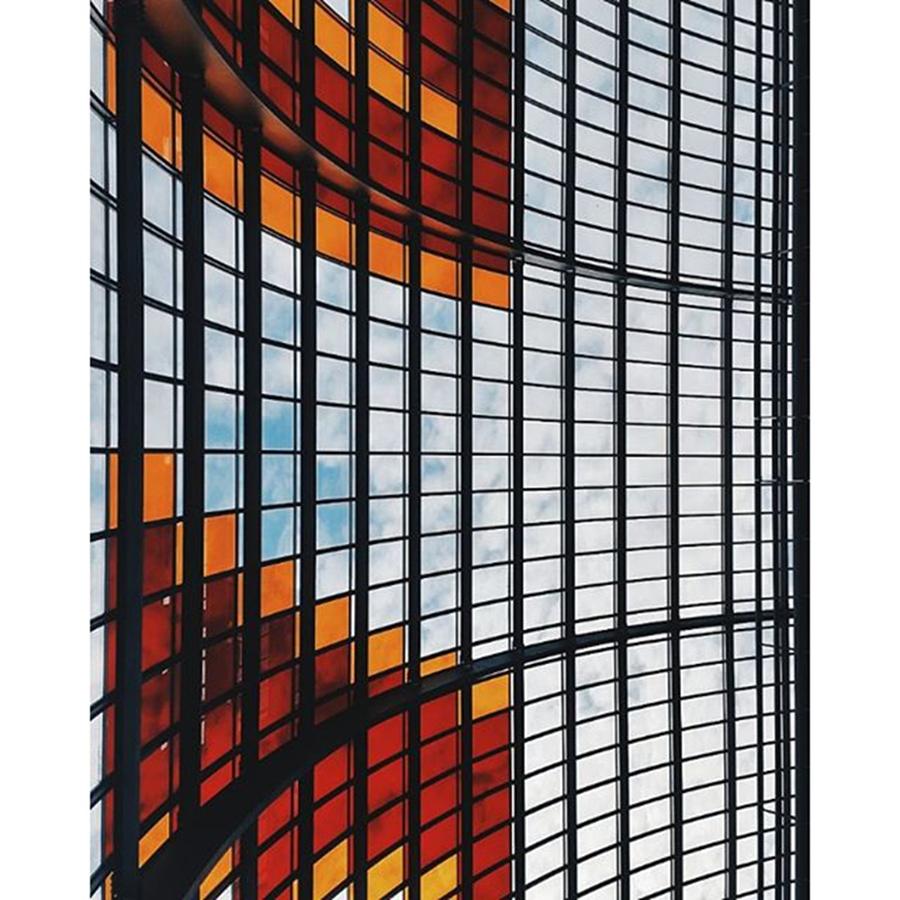 Vsco Photograph - Pixel.

#straightfacade #buildingames by Mauro Fontana