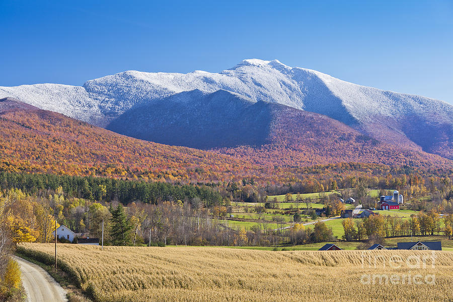 Pleasant Valley Fall Scenic Photograph by Alan L Graham