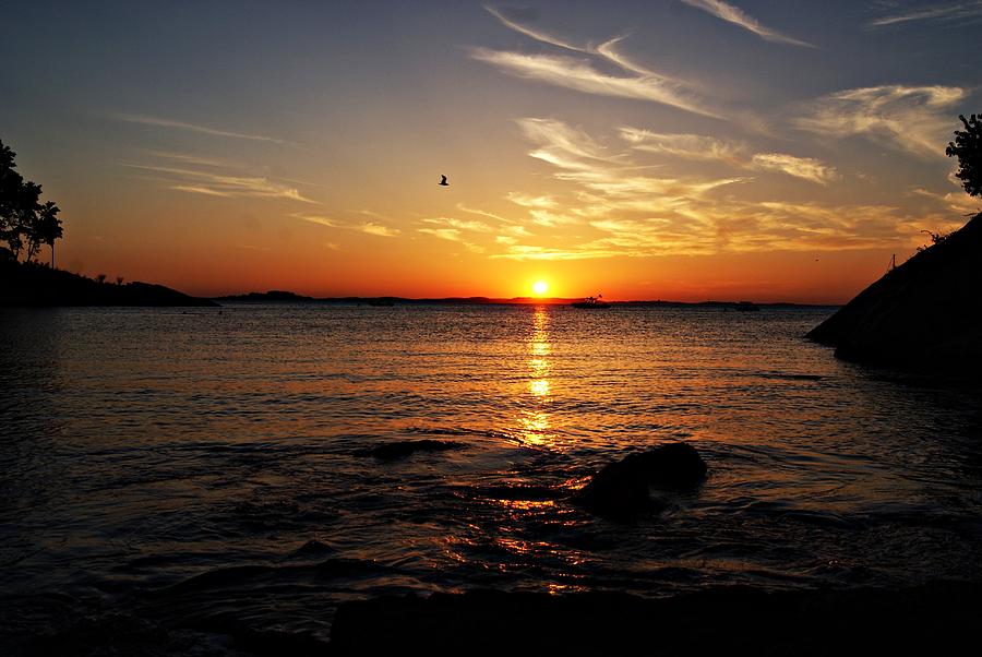 Plum Cove Beach Sunset H Photograph by Joe Faherty