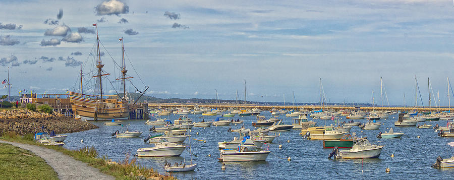 Plymouth Harbor In September Photograph by Constantine Gregory