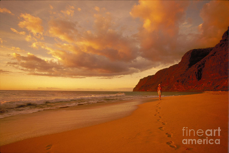 Polihale Beach Photograph by Ron Dahlquist - Printscapes
