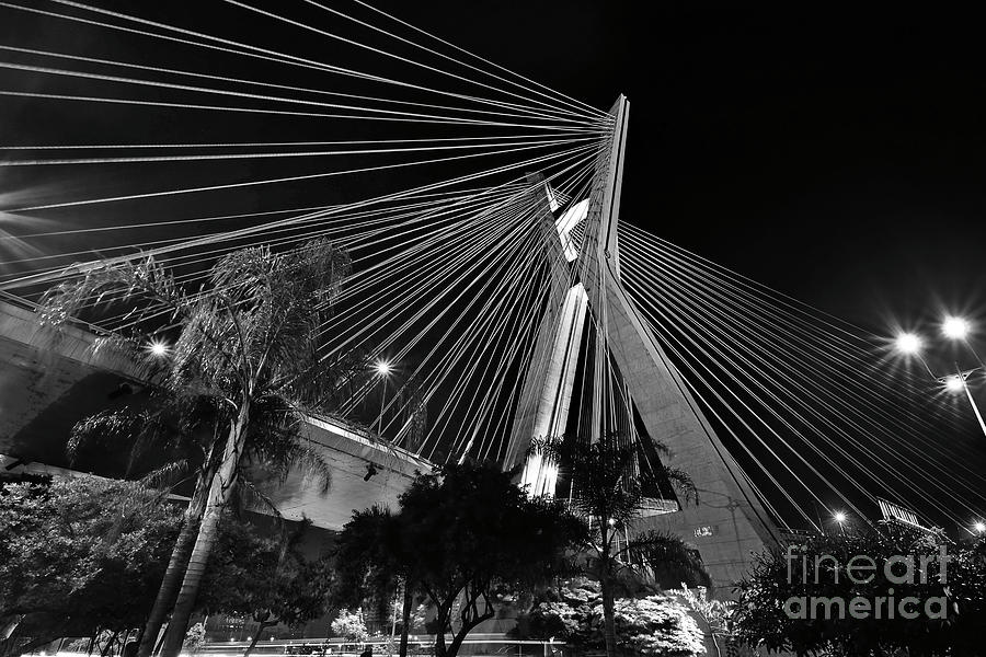 Ponte Octavio Frias de Oliveira at night - Sao Paulo, Brazil Photograph by Carlos Alkmin