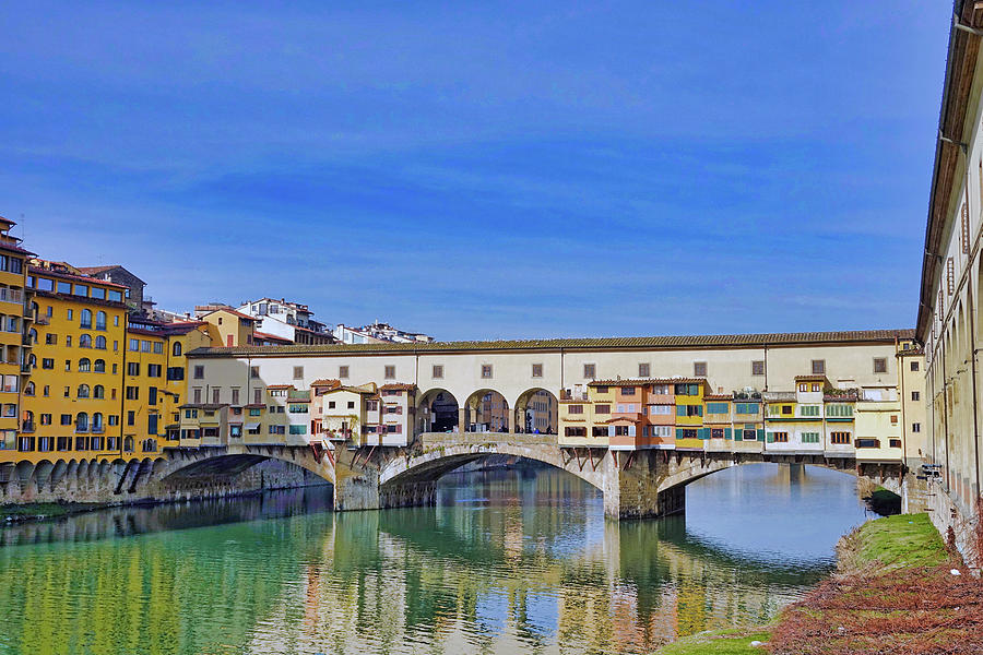 Ponte Vecchio Bridge in Florence Italy Photograph by Rick Rosenshein