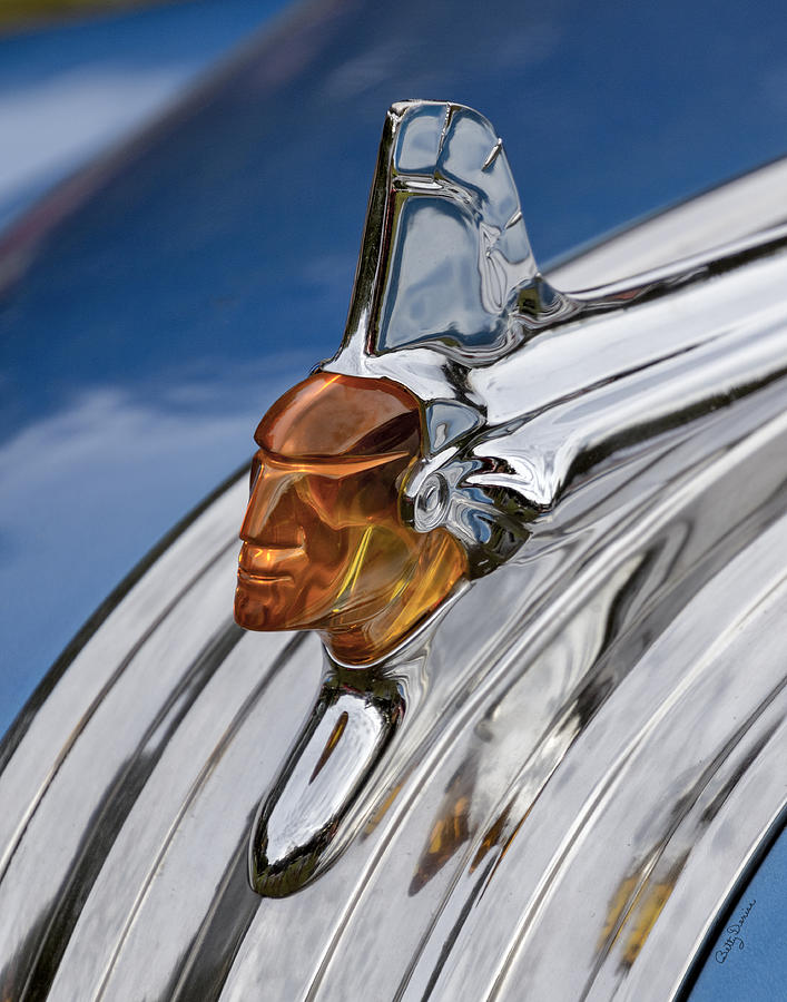 1952 Pontiac Catalina Chieftan Lighted Hood Ornament Photograph by ...