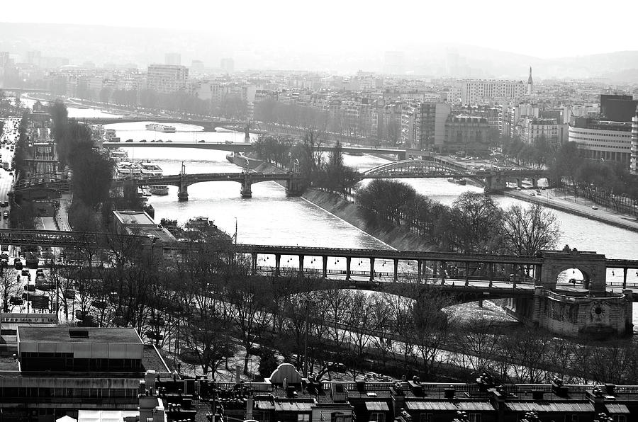Ponts Bir Hakeim Grenelle and Mirabeau with Ile de Cygnes on River Seine Paris Black and White Photograph by Shawn OBrien