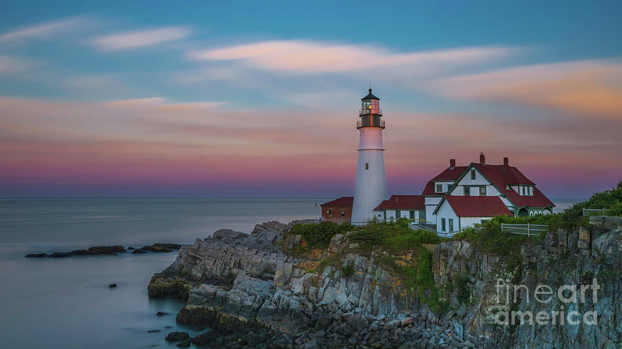 Portland Headlight Evening Colors Photograph by Jerry Fornarotto