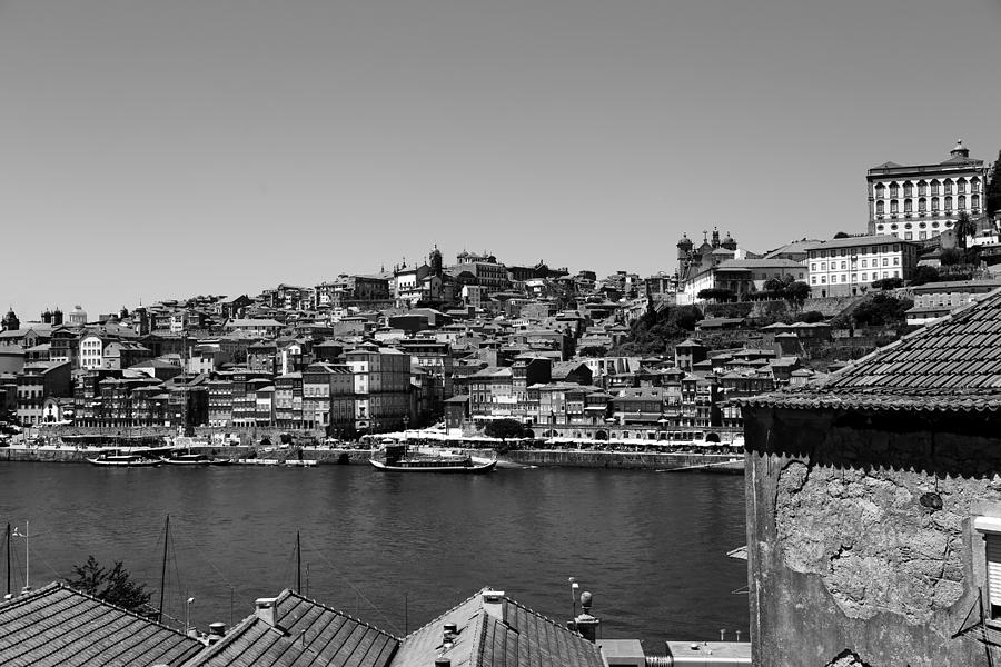 Porto 13b Photograph by Andrew Fare