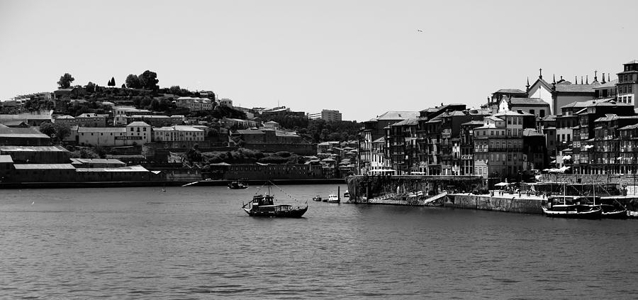 Porto 14b Photograph by Andrew Fare