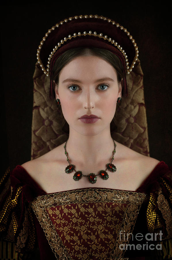 Portrait Of A Tudor Princess Photograph by Lee Avison