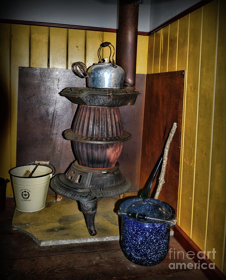 Pot Belly Stove  Photograph by Paul Ward