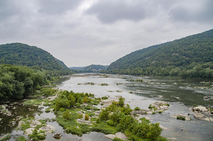 Potomac River Near Harpers Ferry Photograph by Bill Cannon