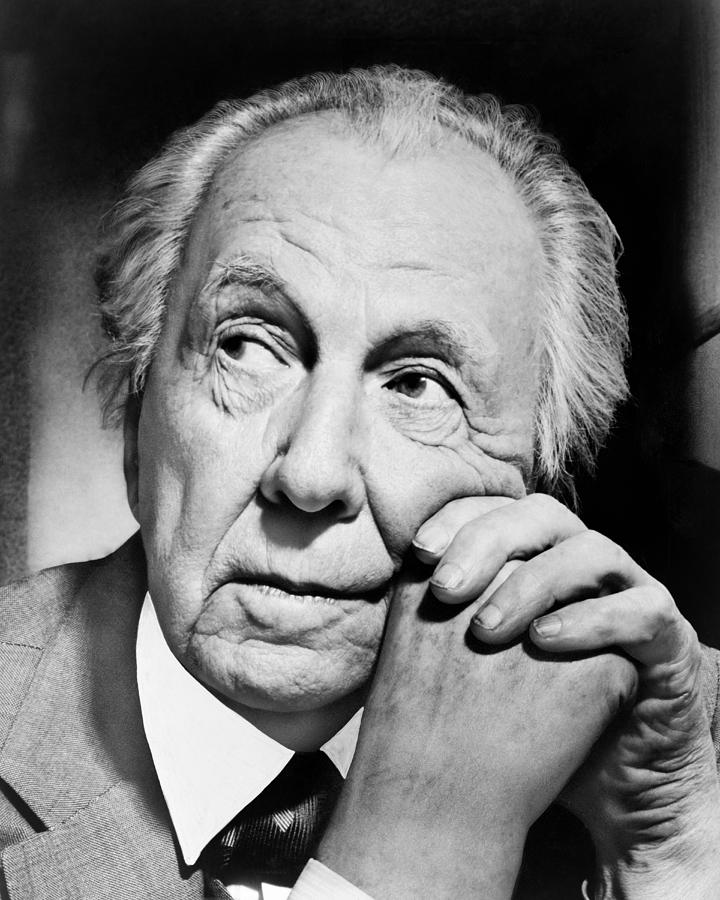 Potrait Of Frank Lloyd Wright Photograph by Underwood Archives