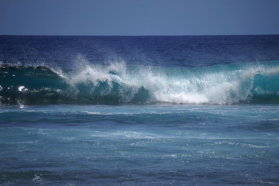 Pounding Wave Photograph by Pamela Walton - Fine Art America