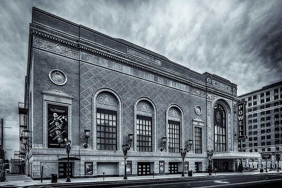 Powell Symphony Hall St Louis 7R2_DSC2891_16-12-04 Photograph by Greg Kluempers