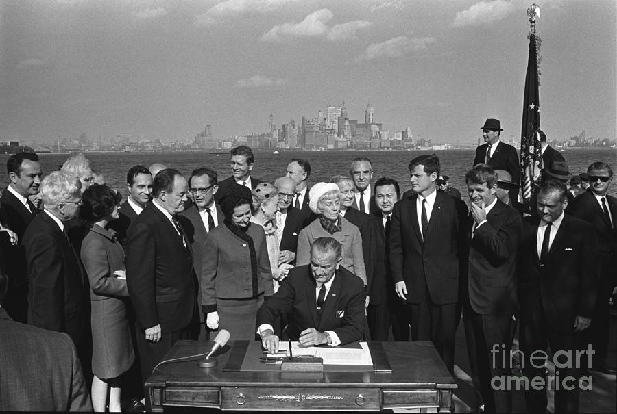 President Johnson Signs Hart-cellar Photograph by Science Source President Johnson Signs Hart-cellar Photograph by Science Source