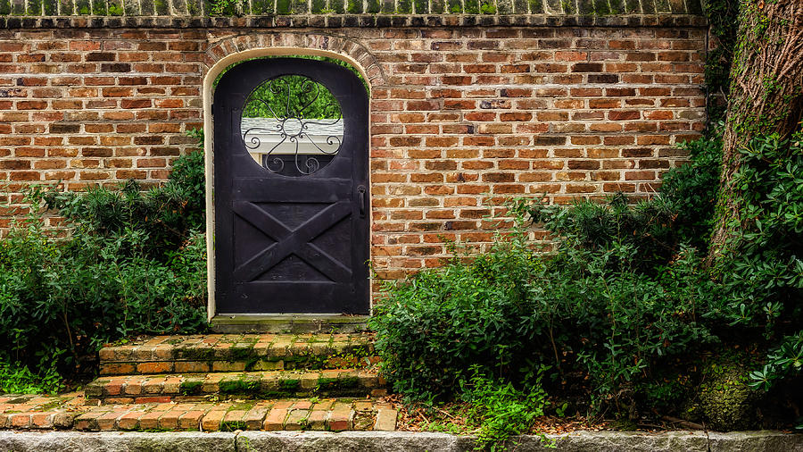 Prioleau Street Entrance - Charleston - 1 Photograph by Frank J Benz