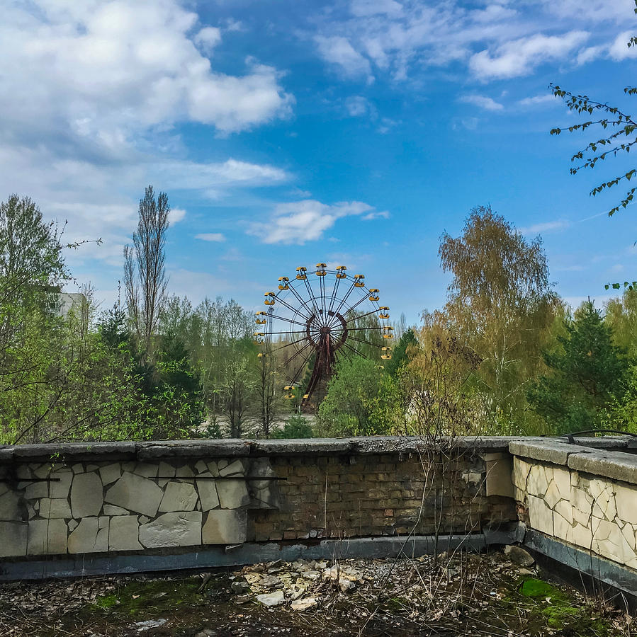 Ferris Wheel Photograph - Pripyat Ferris Wheel in Chernobyl by Chris Feichtner