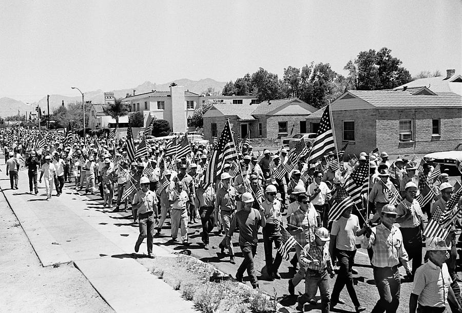 Pro Viet Nam War marchers Tucson Arizona 1970 Photograph by David Lee Guss