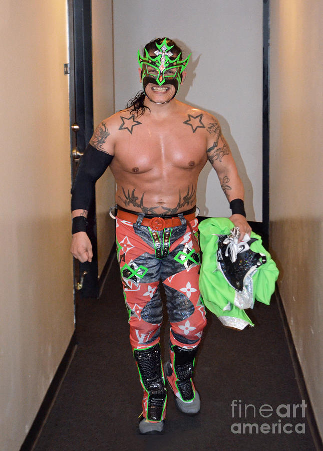 Portrait Photograph - Pro Wrestler Juventud Guerrera On His Way To The Ring by Jim Fitzpatrick