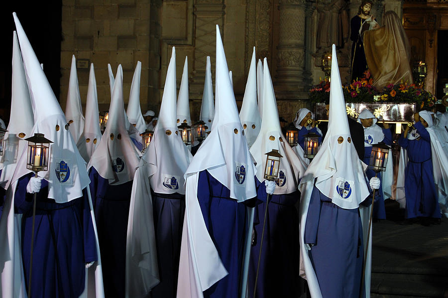 https://images.fineartamerica.com/images/artworkimages/mediumlarge/1/procession-of-silence-mexico-george-olney.jpg