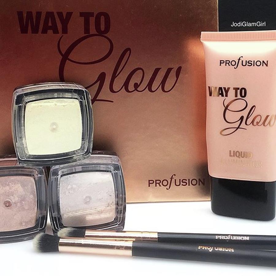 Highlighter Photograph - @profusion Way To Glow Kit Has by Jodi - Beauty Blogger