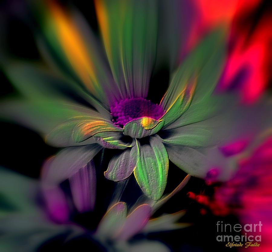 Psychedelic Photograph by Elfriede Fulda
