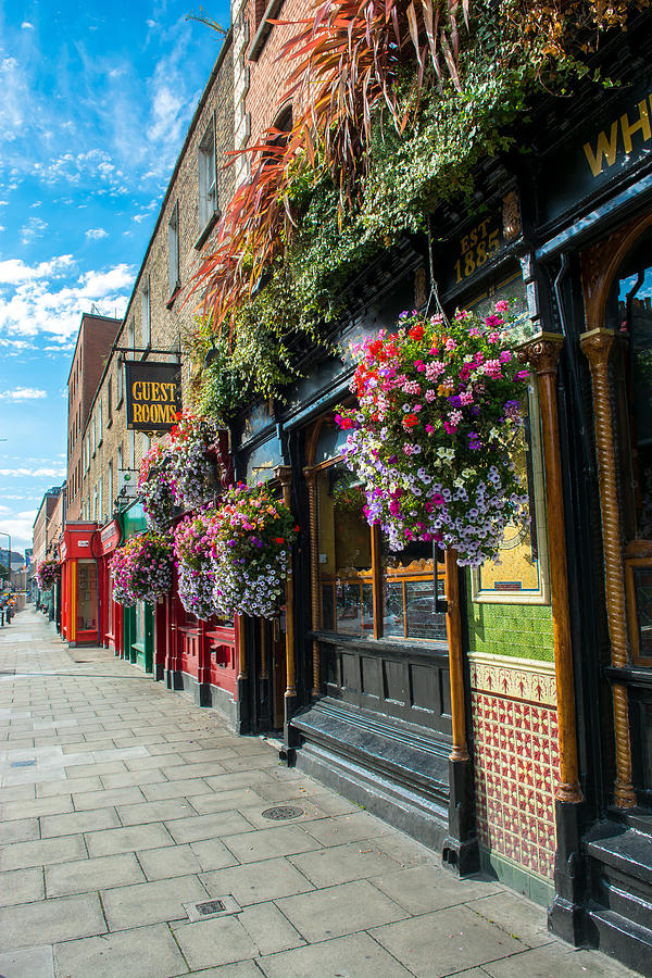 Pub in Dublin in Ireland Photograph by Andreas Berthold