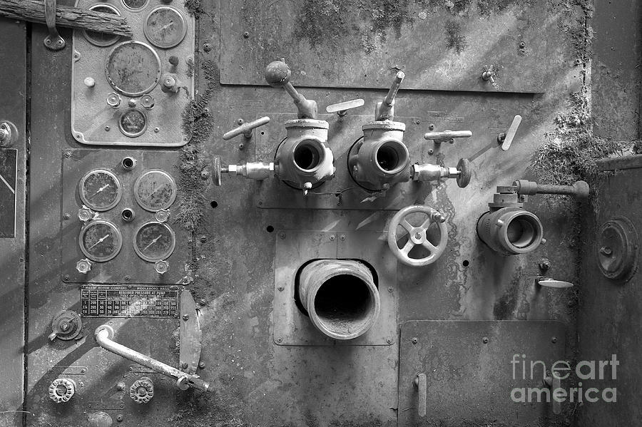 Engine Photograph - Pumper Panel by Arni Katz Engine Photograph - Pumper Panel by Arni Katz