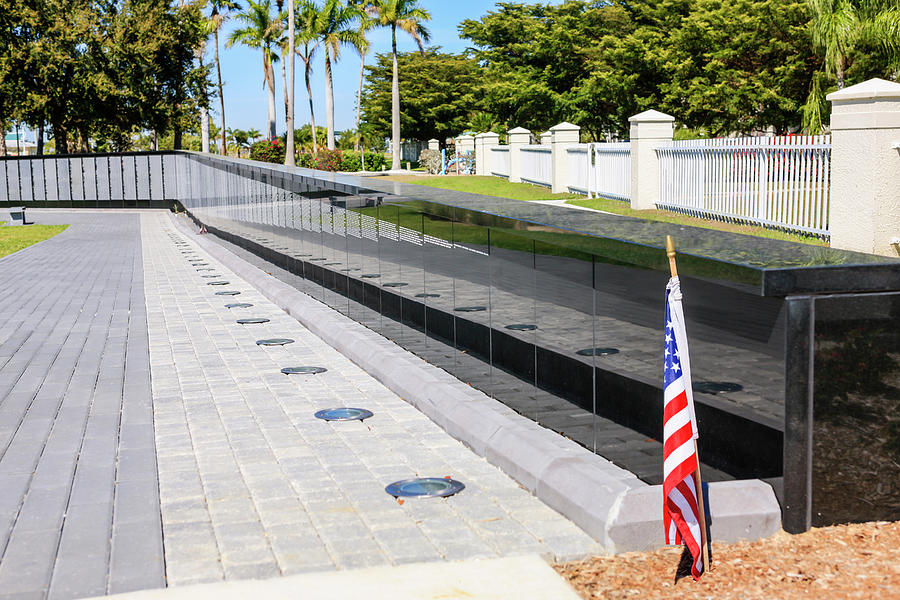 Punta Gorda Veterans Memorial Photograph by Chris Smith