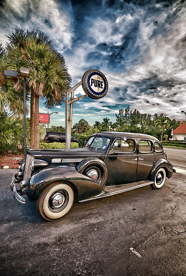 Pure 39 Packard Super 8 Photograph by Don Columbus