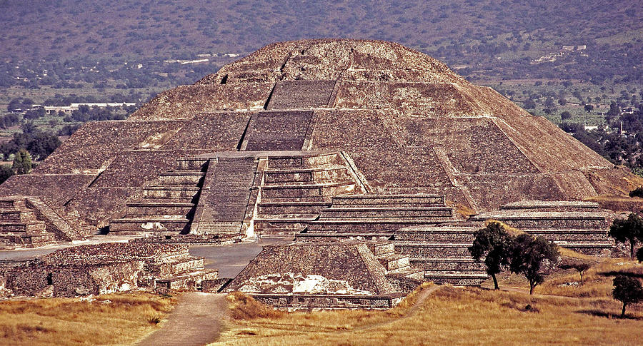 Pyramid of the Sun - Teotihuacan Photograph by Juergen Weiss