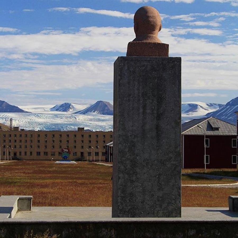 Ghosttown Photograph - Pyramiden Svalbard Lenin Enjoys The by Mo Barton