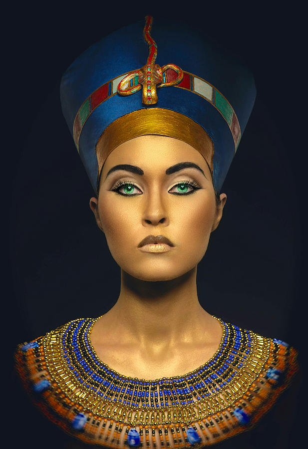 Queen Esther Digital Art by Karen Showell