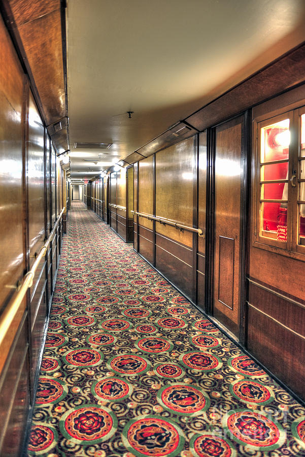 Queen Mary Hotel Passageway Photograph by David Zanzinger