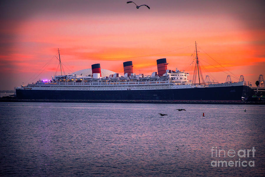 Queen Mary Sunset Photograph by Mariola Bitner